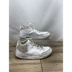 Nike Mens Air Jordan Courtside 453980-103 White Basketball Shoes Sneakers Sz 11